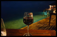 Überwasserbar AVI - jeden Abend gemütlich den Tag ausklingen lassen